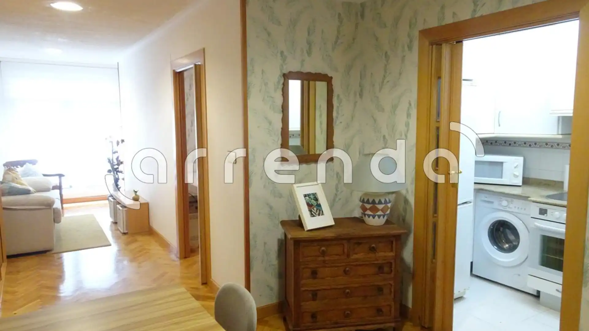 Dormitori de Pis de lloguer en Santander amb Calefacció i Moblat