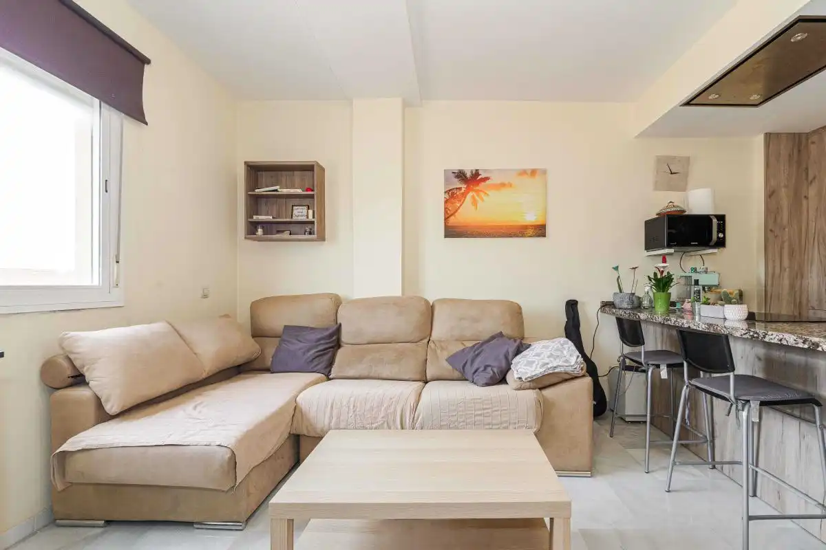 Sala de estar de Piso en venta en Mairena del Aljarafe con Aire acondicionado, Calefacción y Trastero