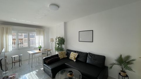 Foto 3 de Piso en venta en Dels Països Catalans, Veïnat, Salt