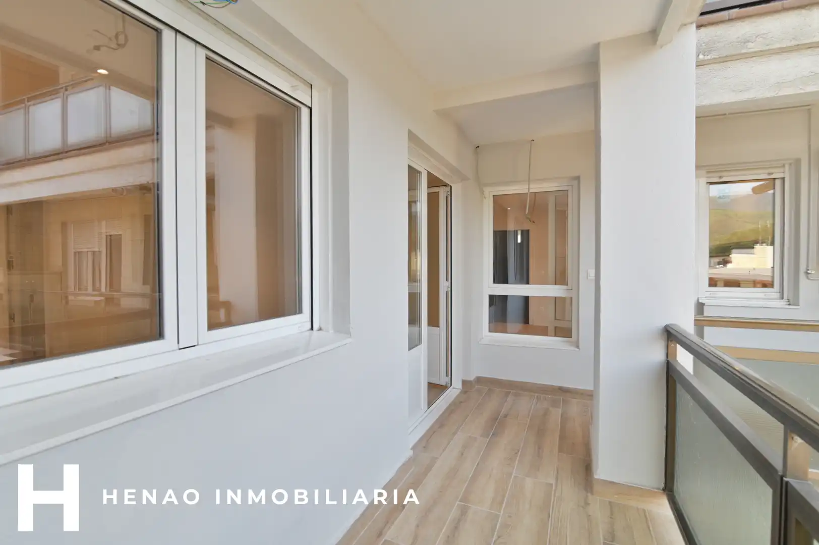 Terrassa de Pis en venda en Bilbao  amb Calefacció, Parquet i Terrassa
