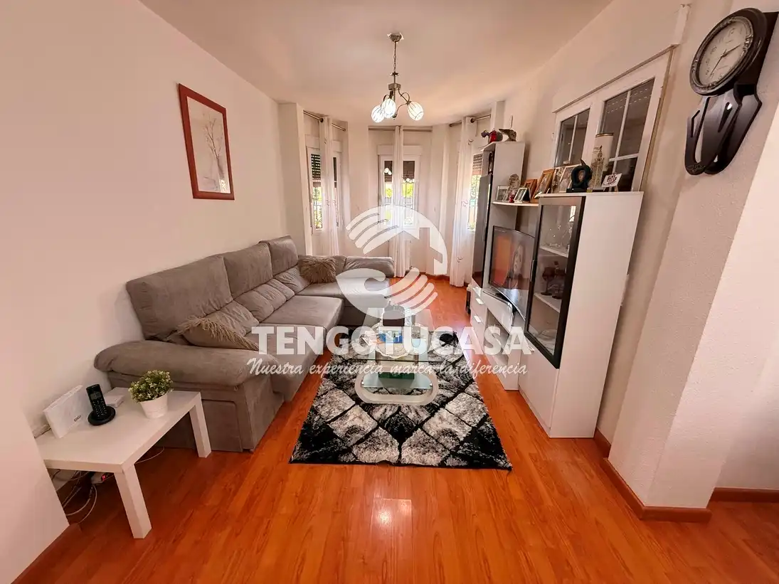 Sala de estar de Casa o chalet en venta en Bargas con Aire acondicionado, Calefacción y Jardín privado