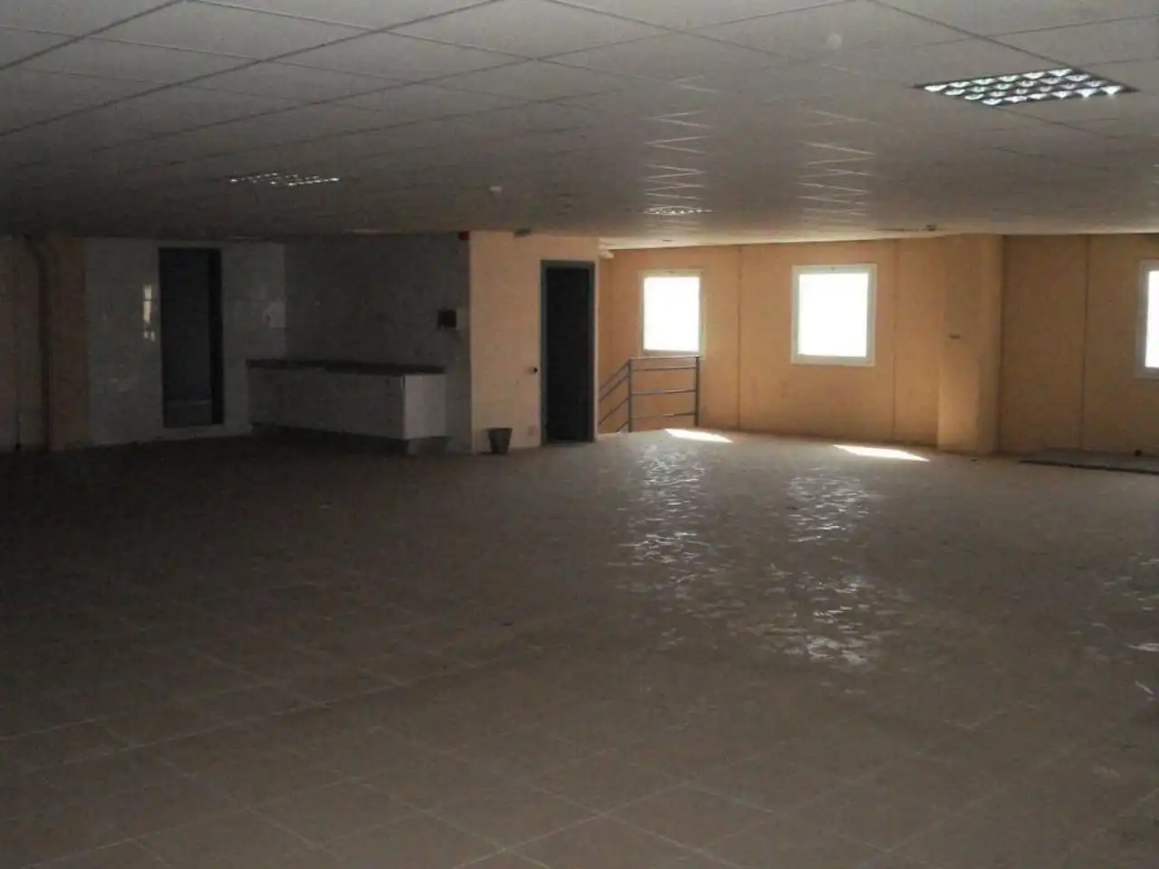 Nau industrial de lloguer en Gavà