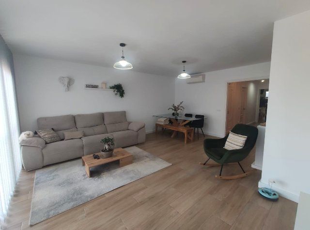 Sala d'estar de Casa adosada en venda en Ciutadella de Menorca amb Aire condicionat, Calefacció i Terrassa