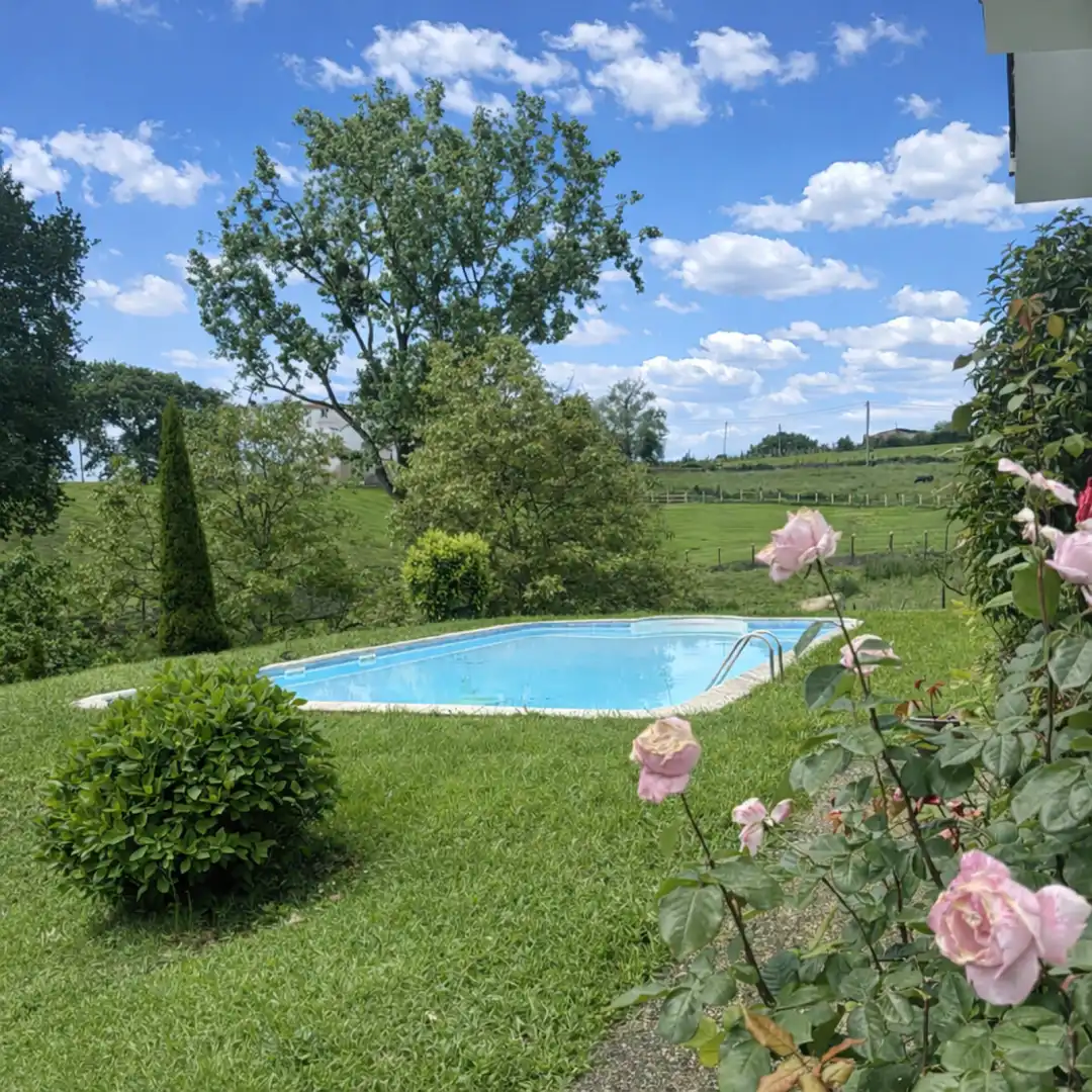 Swimming pool of Houses for sale in Sariego  with Heating, Private garden and Parquet flooring