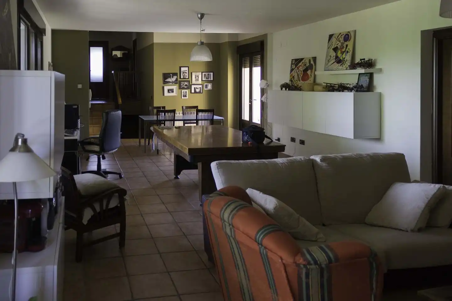 Sala d'estar de Casa o xalet en venda en Alfaro amb Aire condicionat, Calefacció i Jardí privat