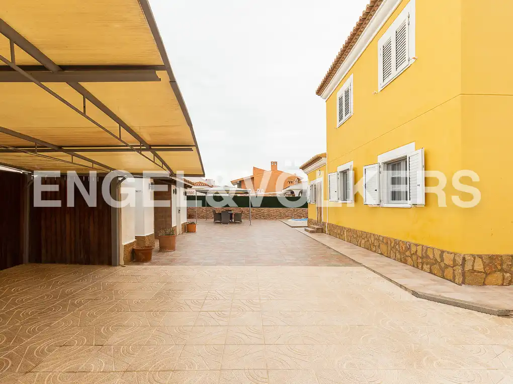 Exterior view of Houses for sale in Cullera  with Air Conditioner, Heating and Private garden