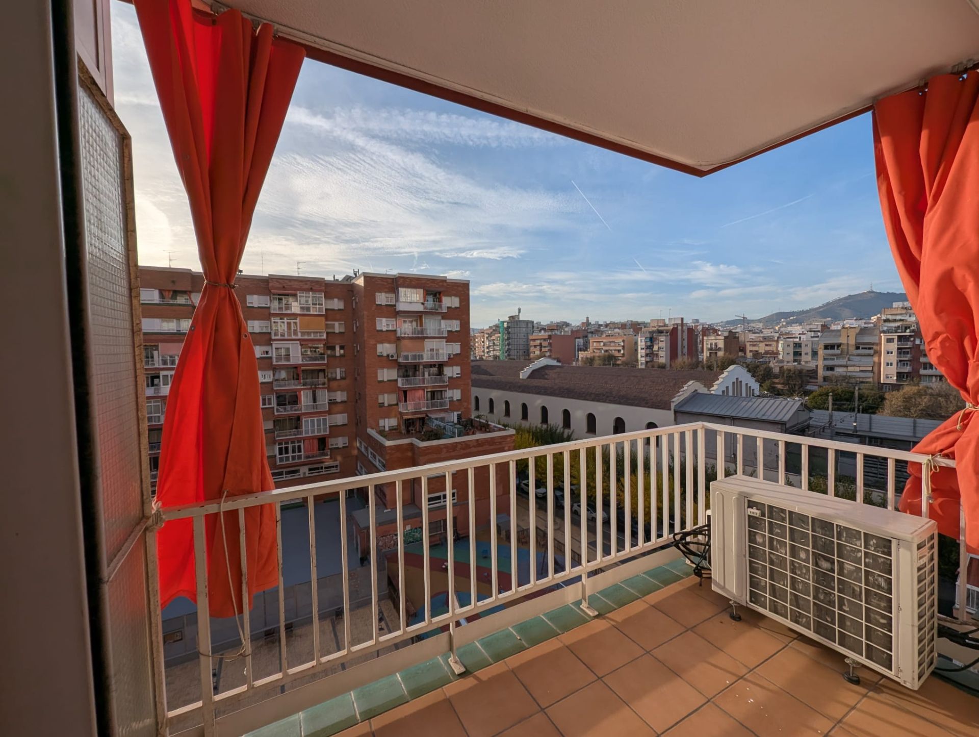 Bedroom of Flat for sale in  Barcelona Capital  with Air Conditioner, Parquet flooring and Terrace