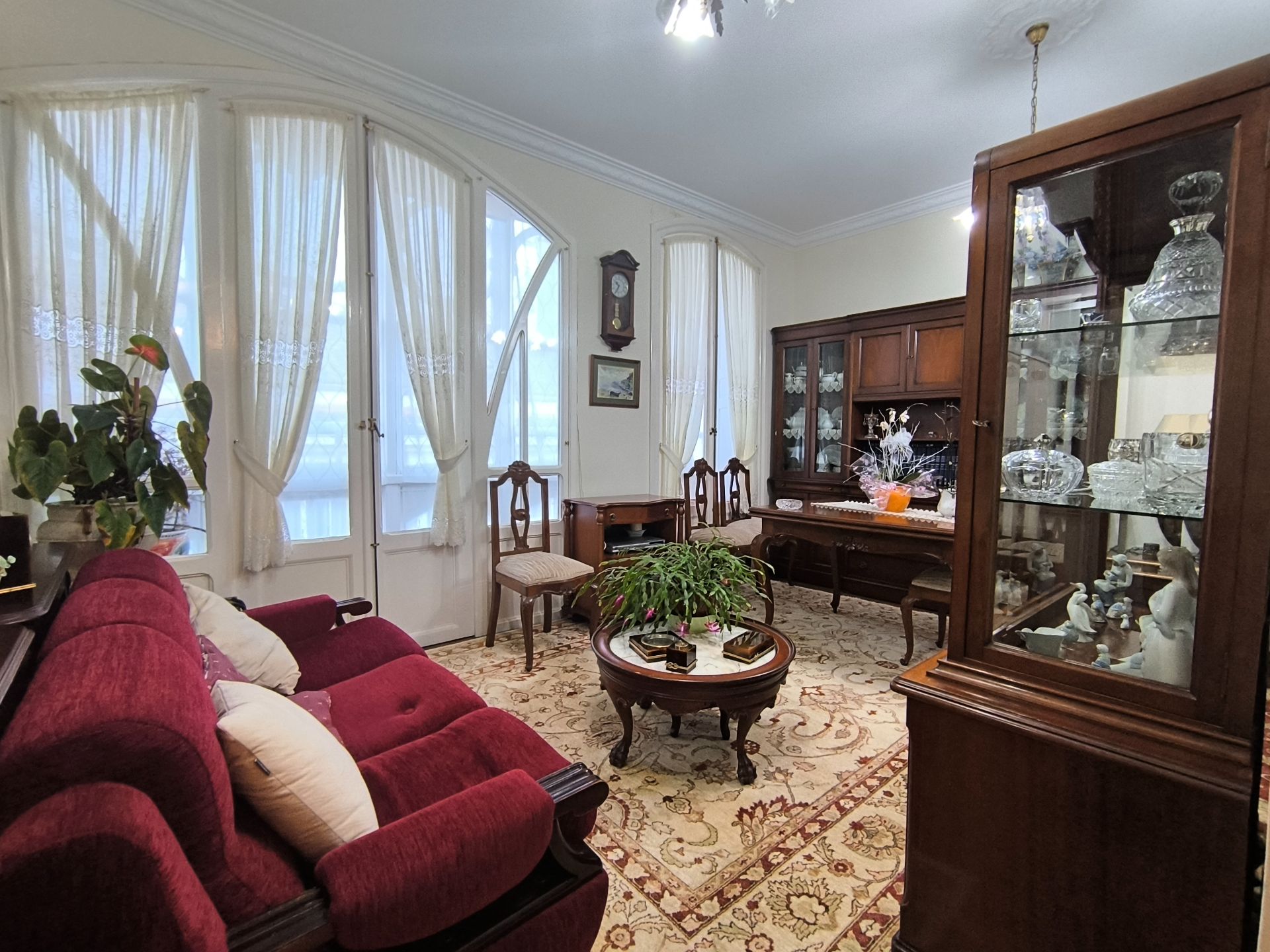 Sala de estar de Piso en venta en Ferrol con Calefacción, Parquet y Horno