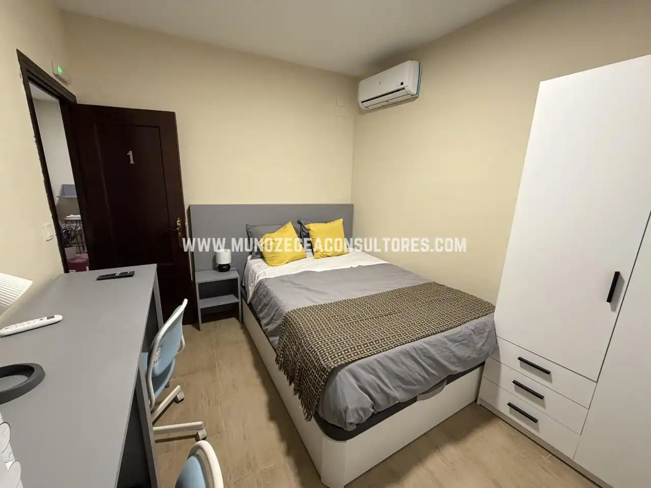 Bedroom of Houses for rent in Lucena  with Air Conditioner and Terrace