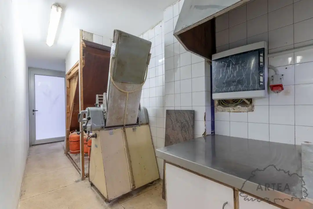 Cocina de Local en venta en Bilbao  con Amueblado