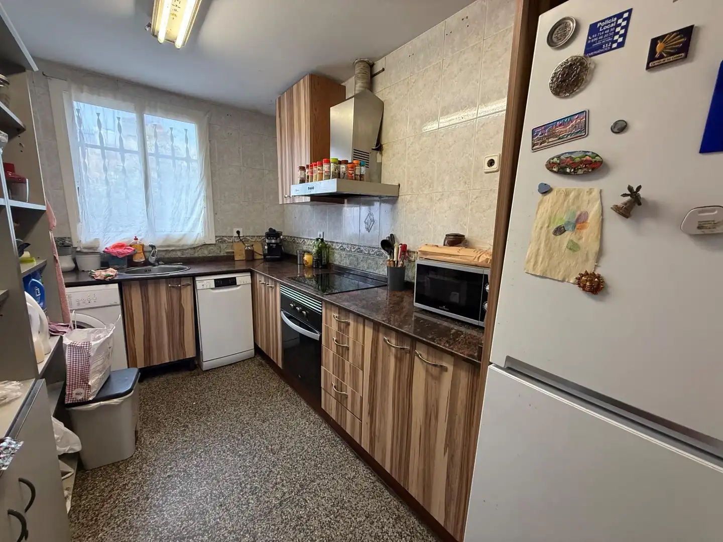 Cuina de Casa o xalet en venda en Castellar del Vallès amb Calefacció, Jardí privat i Terrassa