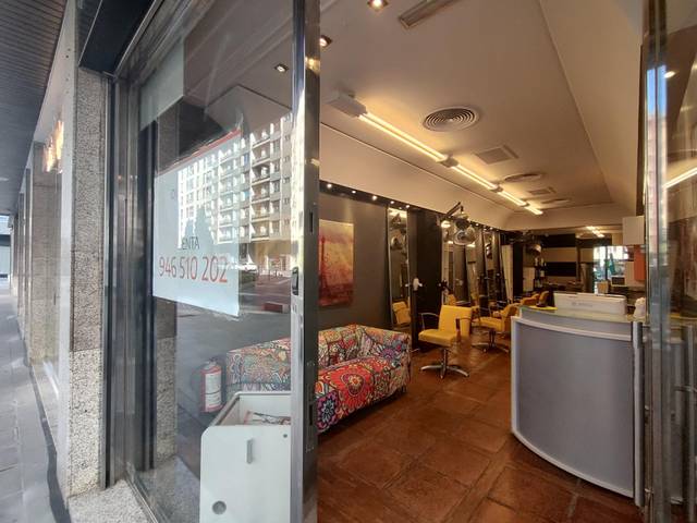 Local comercial en Venta en Calle Estraunza en Campuzano