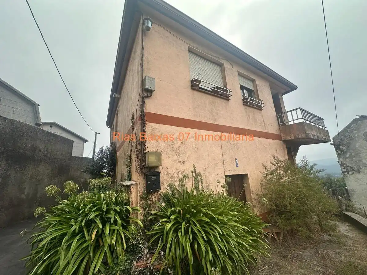Exterior view of Houses for sale in Mos  with Terrace