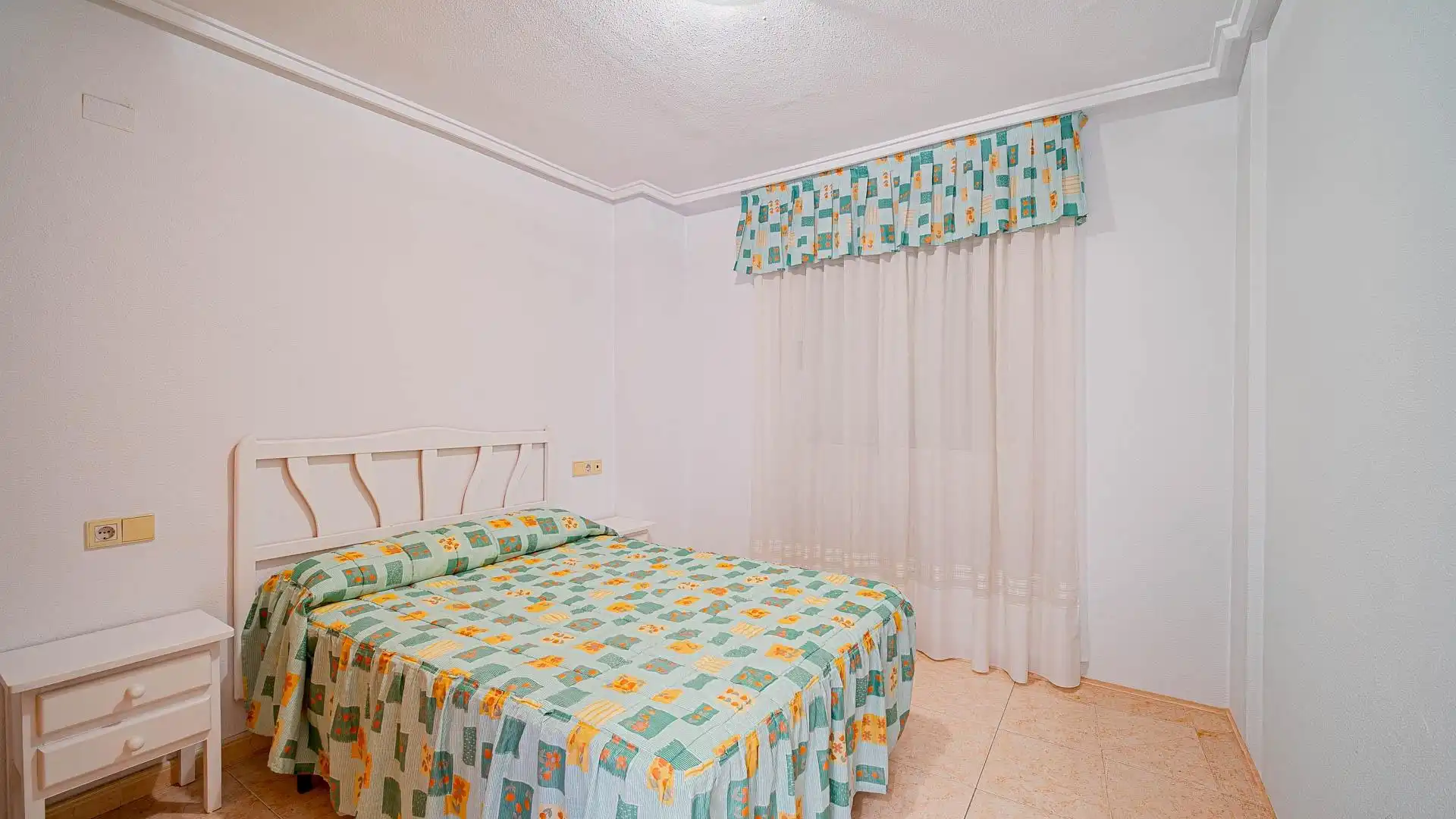 Dormitori de Àtic en venda en Torrevieja amb Terrassa, Moblat i Piscina comunitària