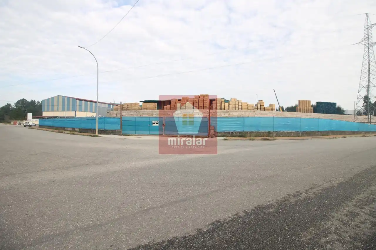 Nave industrial de alquiler en Salvaterra de Miño