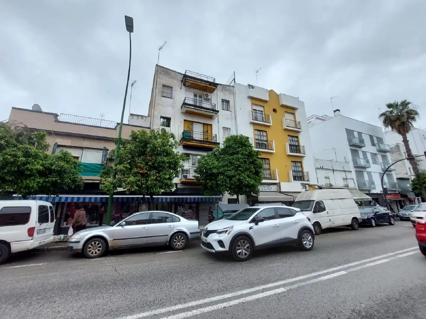 Vista exterior de Pis en venda en Sevilla