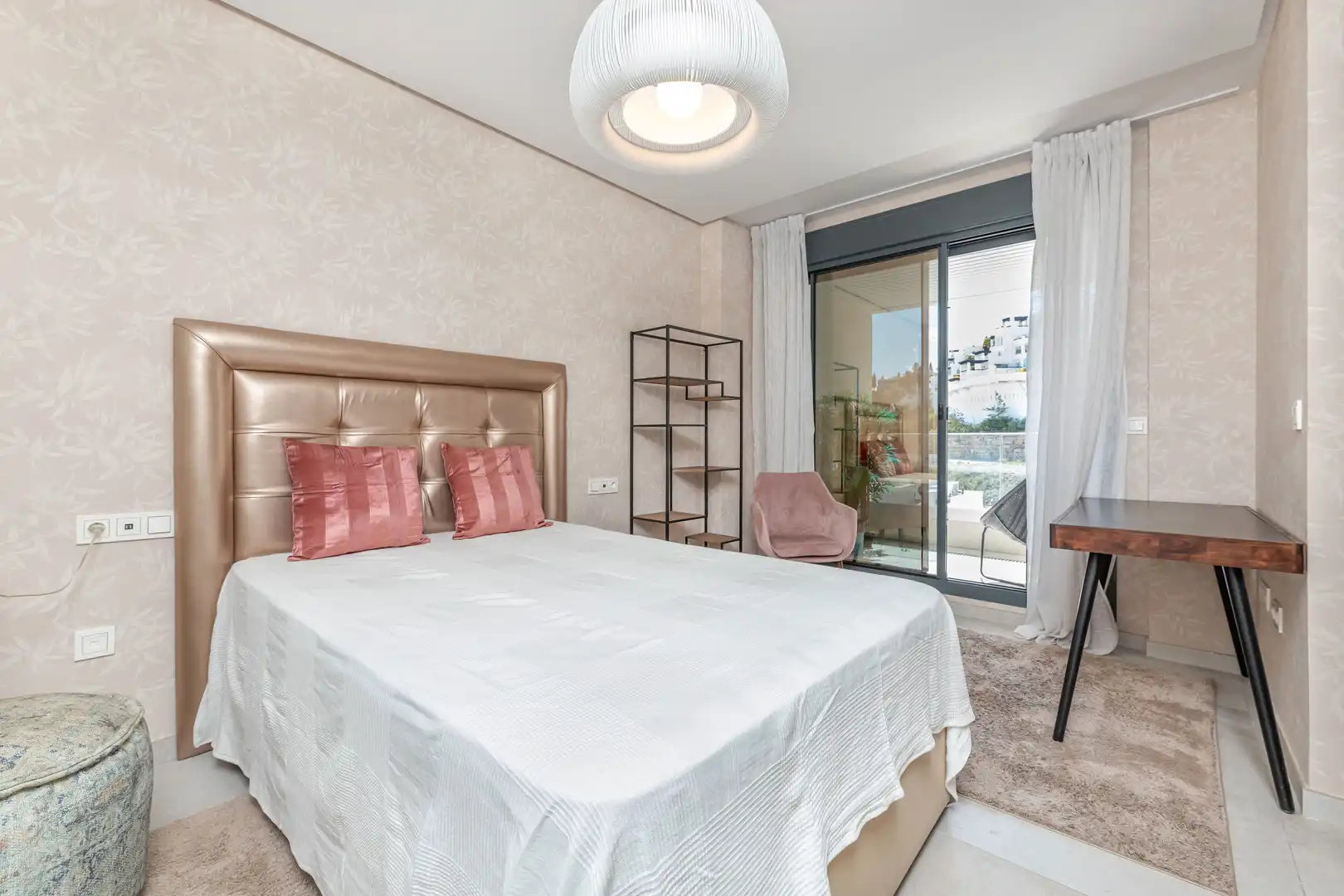 Flat with pool for sale in La Quinta, imagen 10