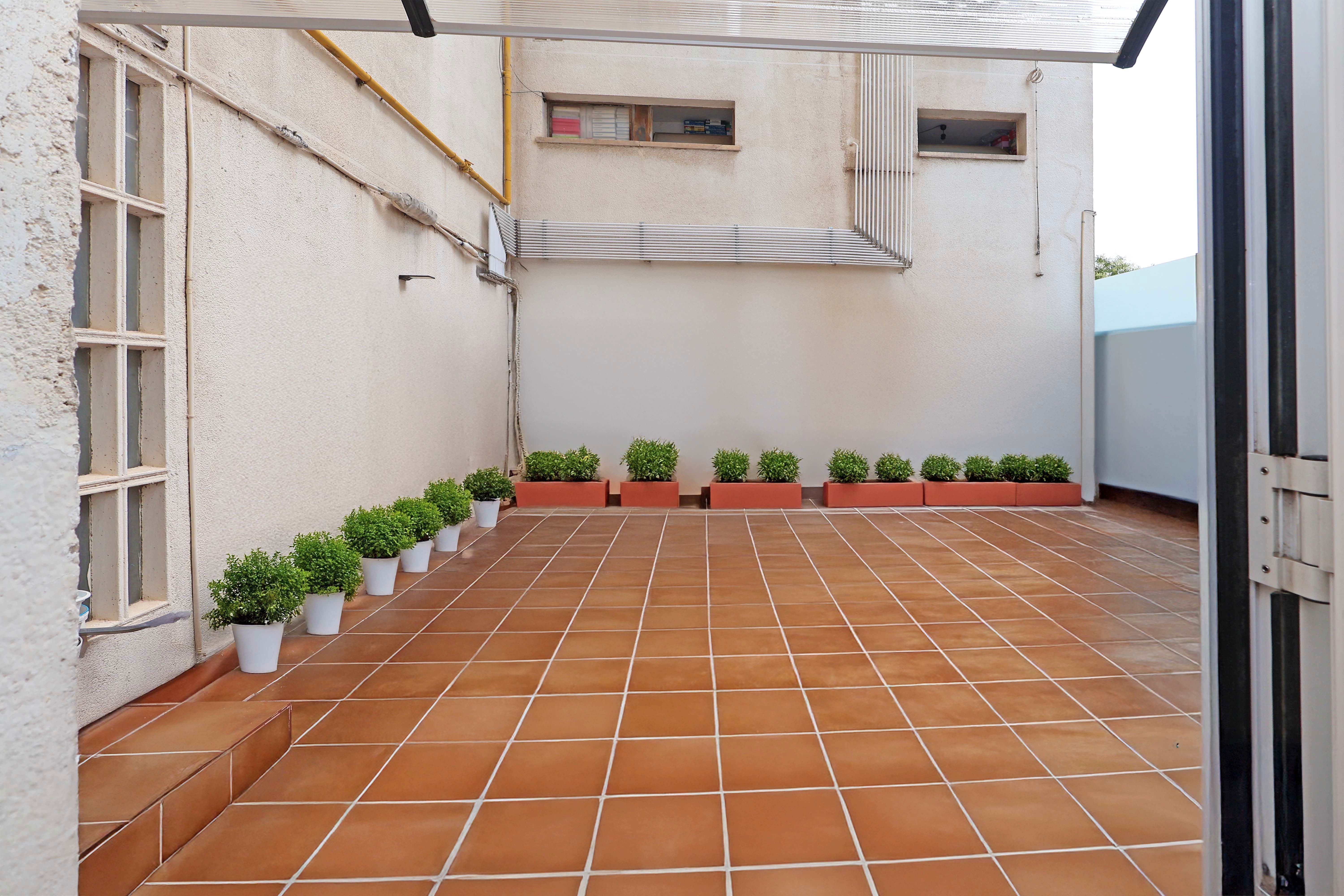 Terrace of Planta baja for sale in L'Hospitalet de Llobregat
