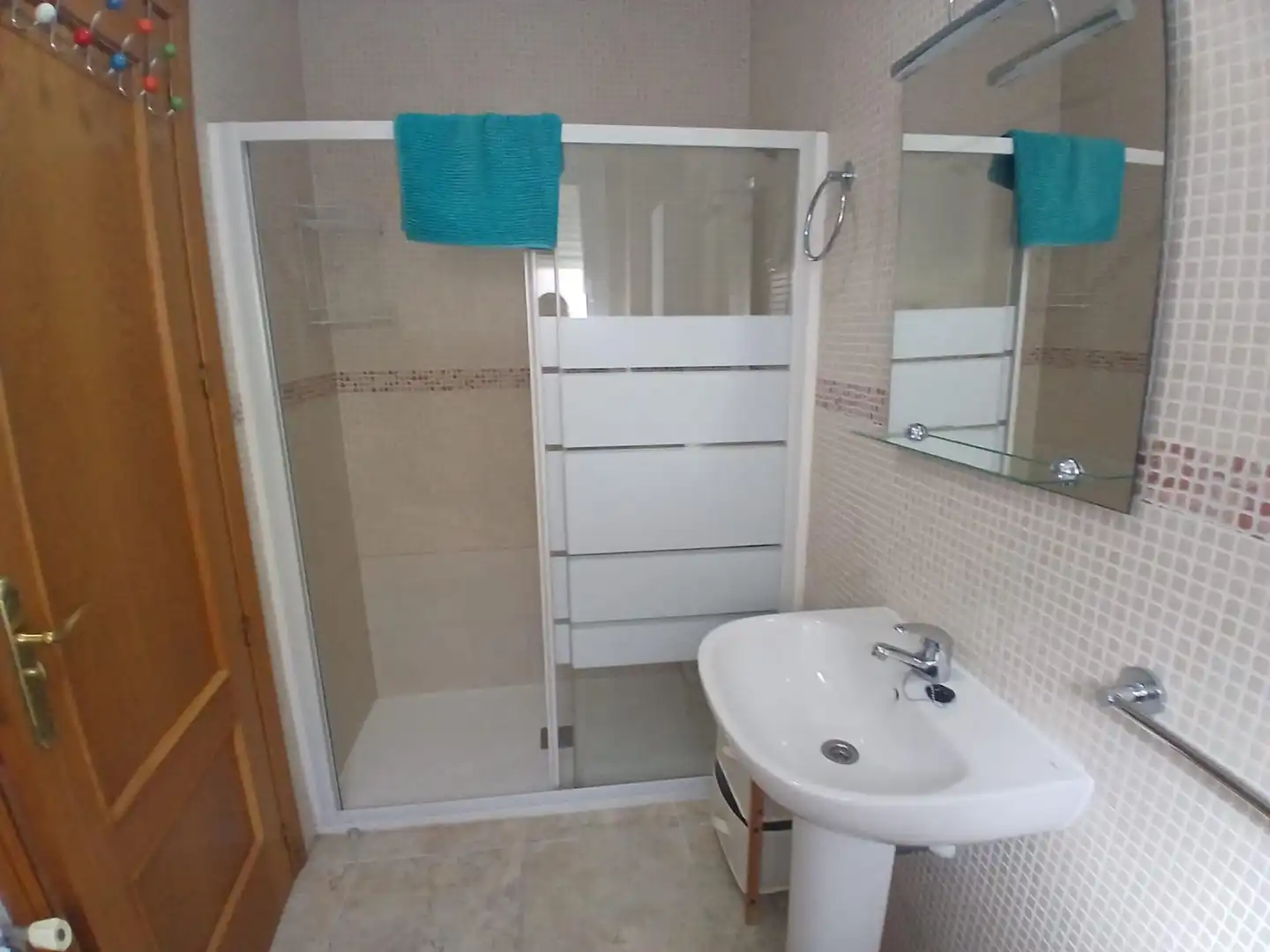 Bany de Apartament de lloguer en Alcázar de San Juan amb Aire condicionat, Calefacció i Moblat