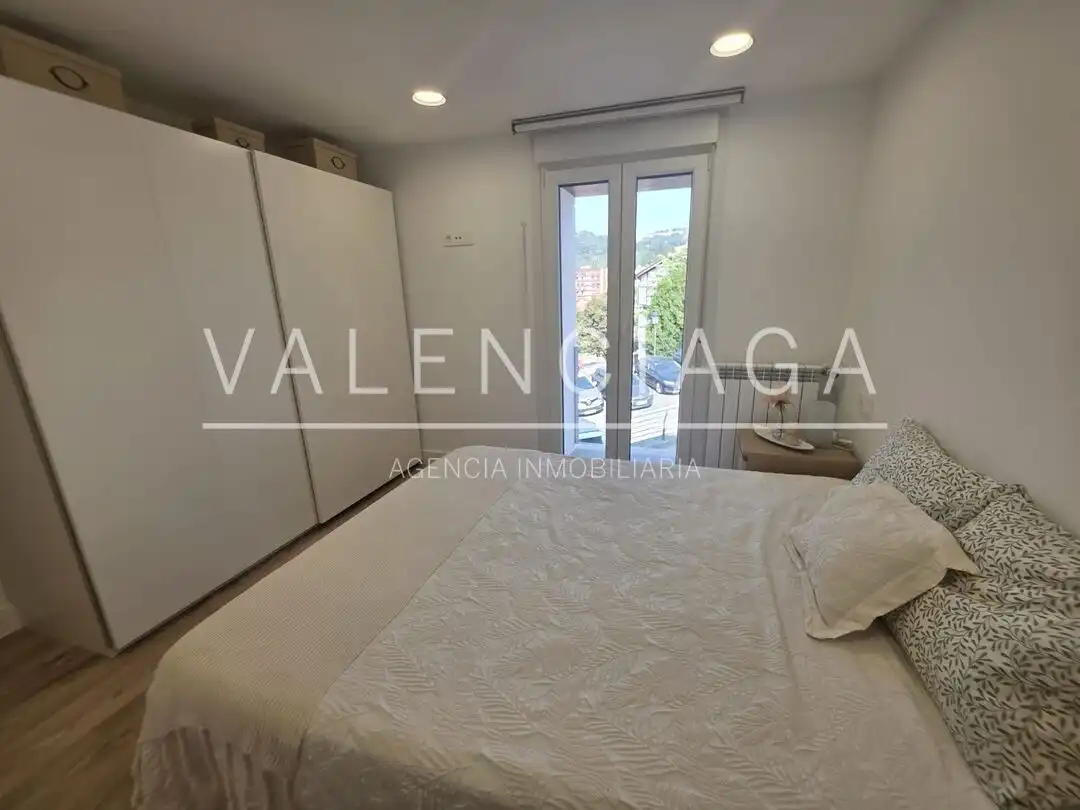 Habitación de Piso en venta en Lazkao con Calefacción y Amueblado