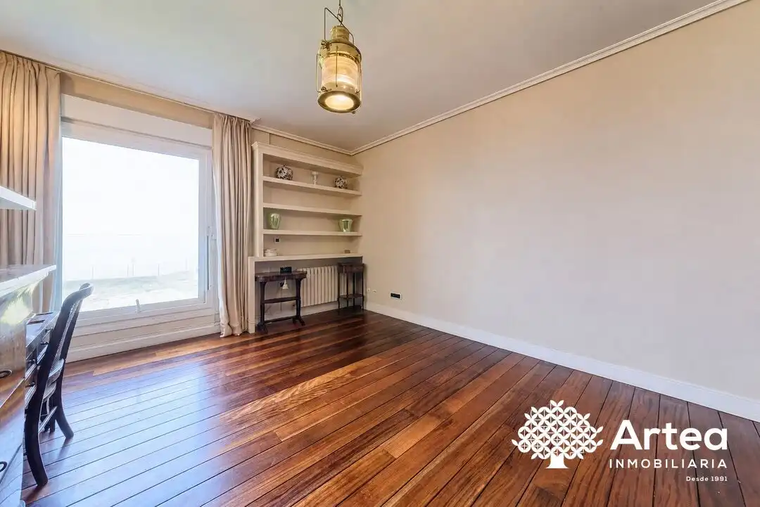 Habitación de Piso en venta en Getxo  con Calefacción y Trastero