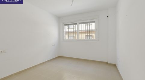 Photo 5 of Flat for sale in Calle Periodista Mesa León, Pinos Puente, Granada