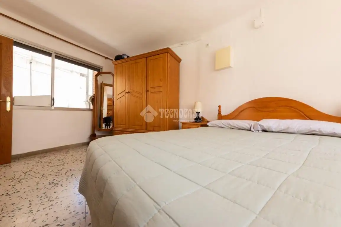 Habitación de Estudio en venta en Tarragona con Calefacción y Balcón