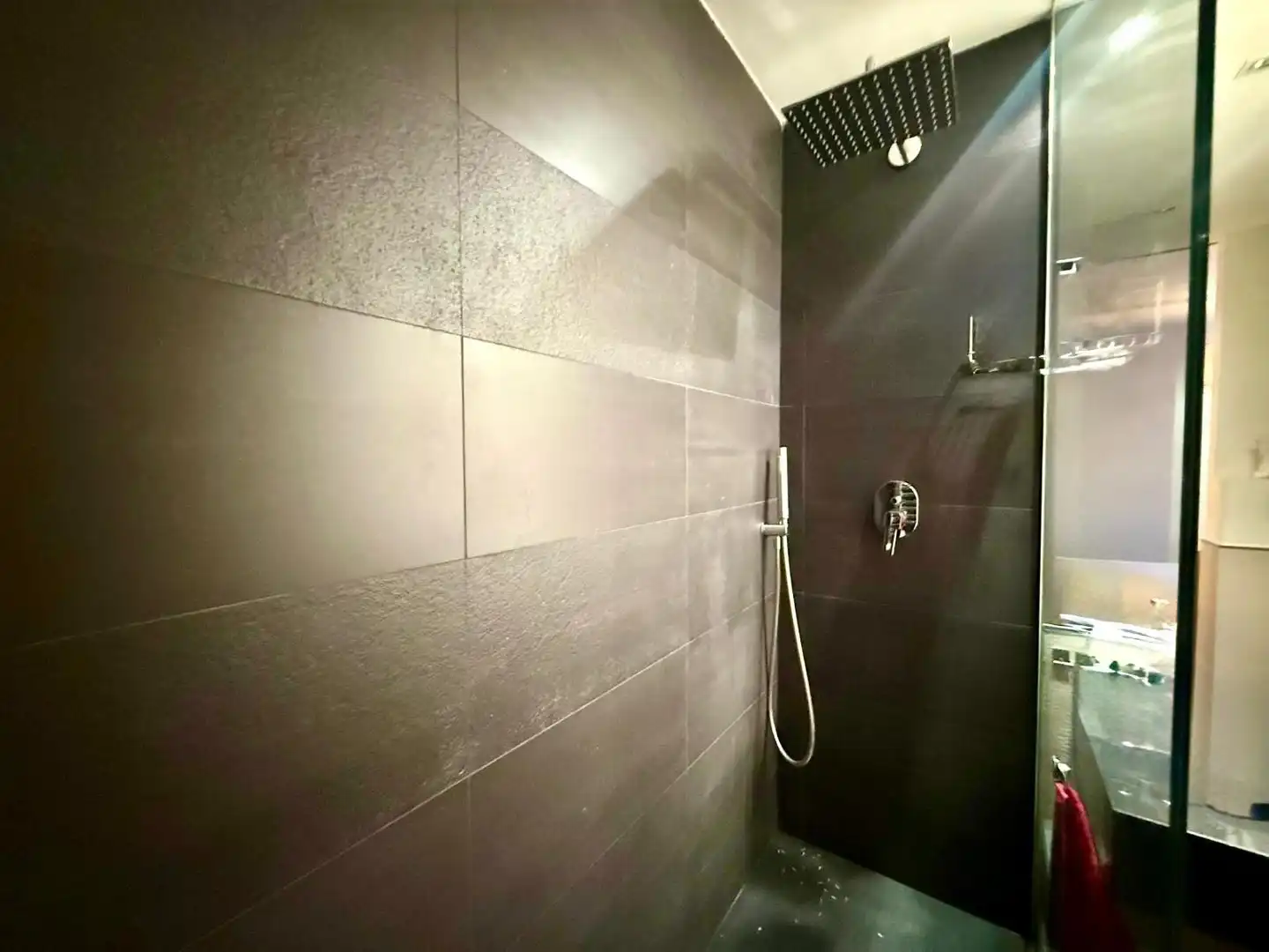 Baño de Dúplex en venta en Madrid con Aire acondicionado, Calefacción y Trastero