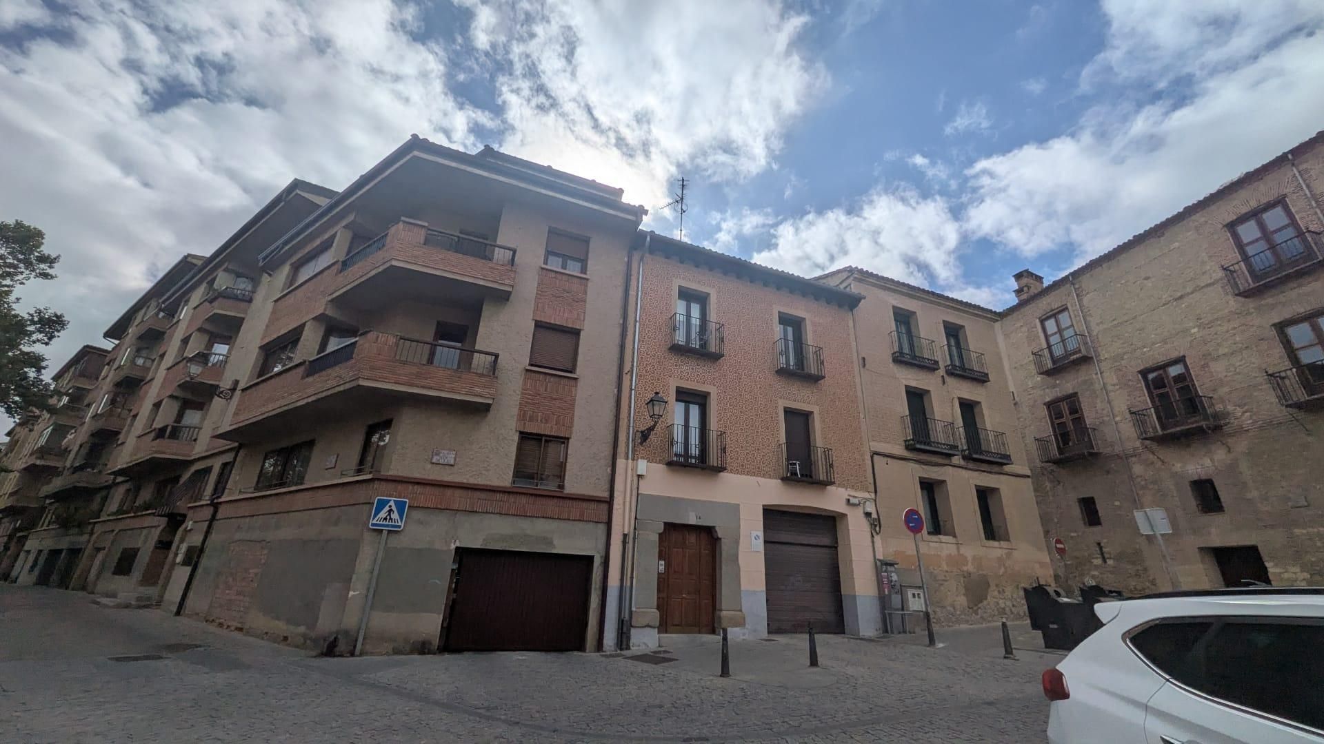 Vista exterior de Garatge de lloguer en Segovia Capital