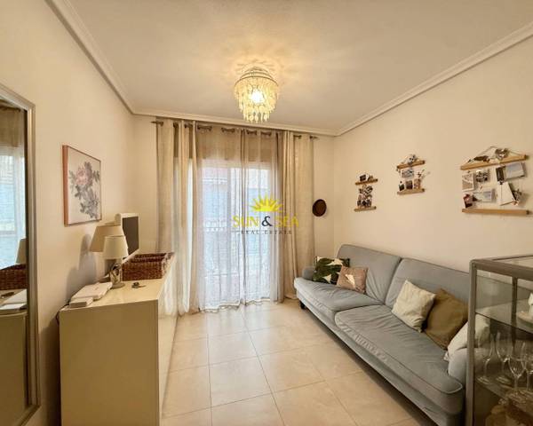 Apartamento en Alquiler en Punta Prima