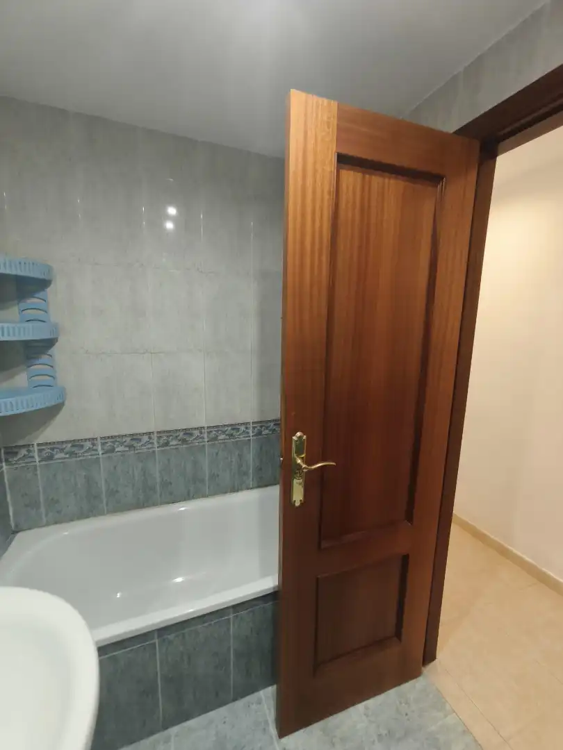 Piso con ascensor en venta en Ogíjares, imagen 3