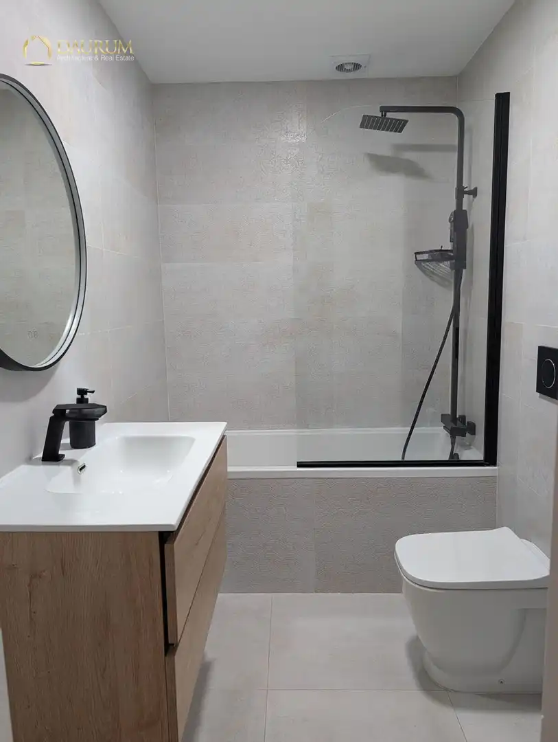 Bathroom of Detached homes for sale in Espartinas  with Air Conditioner, Heating and Private garden