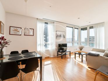 Flat with lift for sale in Carrer de Fluvià