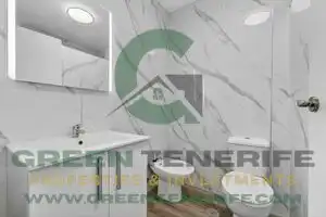 Badezimmer von Wohnung zum Verkauf in Adeje mit Terrasse, Schwimmbad und Möbliert