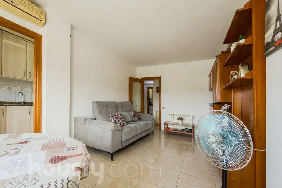 Sala de estar de Piso en venta en Barcelona con Aire acondicionado, Calefacción y Amueblado