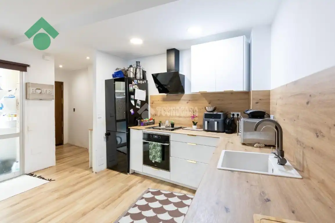 Kitchen of Flat for sale in Nerja  with Air Conditioner, Heating and Furnished