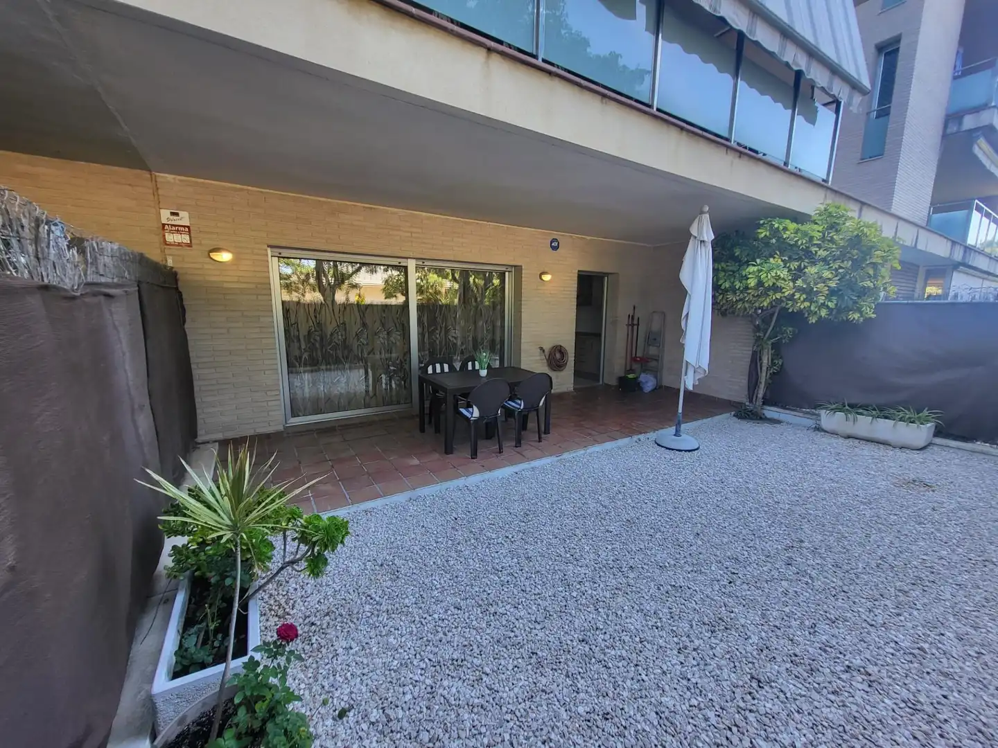 Terrasse von Erdgeschoss zum Verkauf in Salou mit Klimaanlage, Heizung und Terrasse