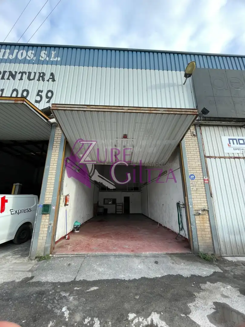 Fabrikhallen zur Miete in Arrigorriaga, Bizkaia
