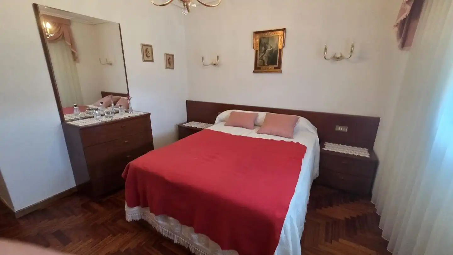 Bedroom of Flat for sale in Vigo   with Furnished