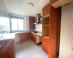 Kitchen of Flat for sale in Alcalá de Guadaira  with Storage room