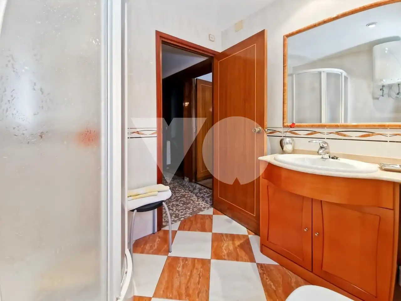 Baño de Piso en venta en Madrid con Calefacción, Parquet y Terraza