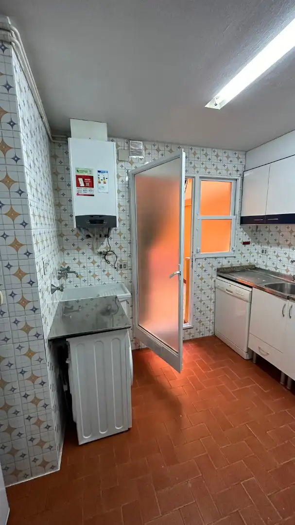 Flat with terrace for sale in Avinguda del Port, imagen 8