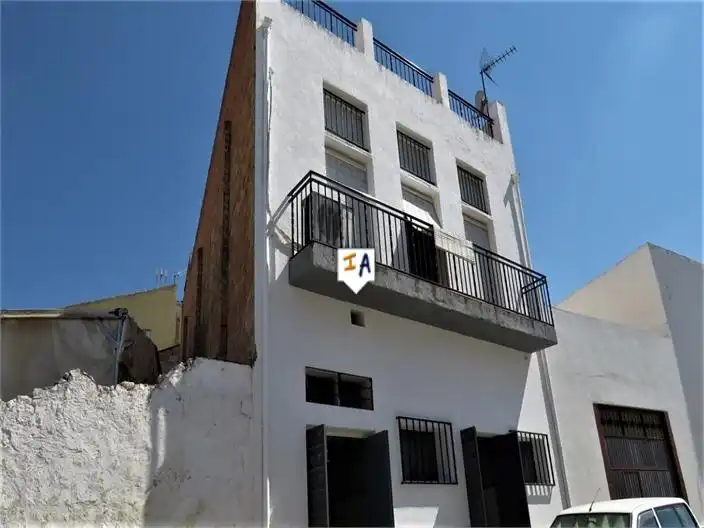 Adossat en venda a Alcaudete