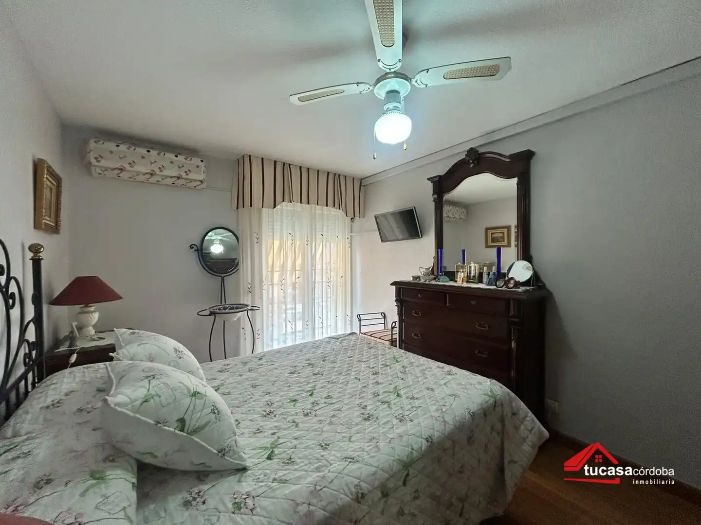 Habitación de Piso en venta en Córdoba con Aire acondicionado y Terraza