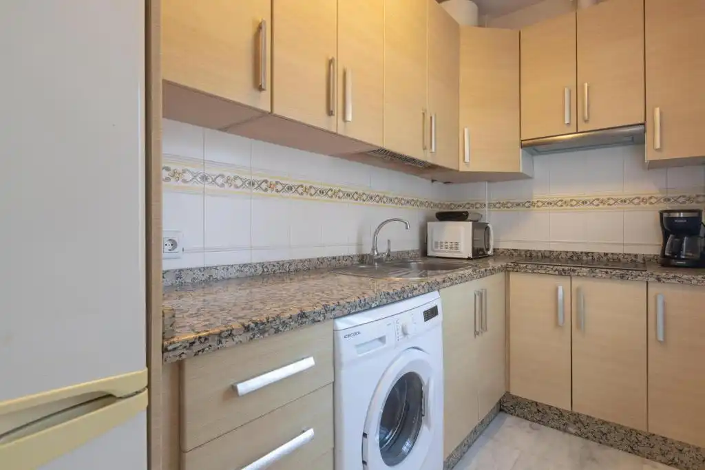 Kitchen of Attic for sale in Fuengirola  with Air Conditioner, Terrace and Oven