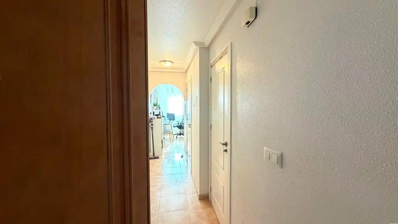 Apartamento en venta en Torrevieja con Aire acondicionado y Amueblado