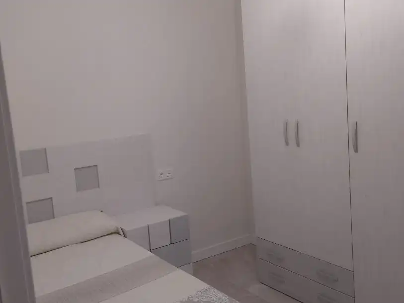 Schlafzimmer von Wohnung zur Miete in Martos mit Klimaanlage, Terrasse und Balkon
