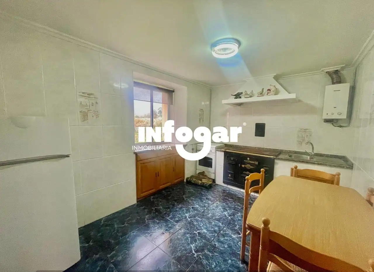 Cuina de Casa o xalet en venda en Tomiño amb Jardí privat i Moblat