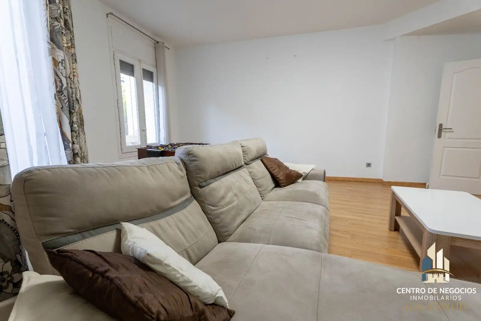 Sala de estar de Piso en venta en Calatayud con Calefacción, Parquet y Terraza