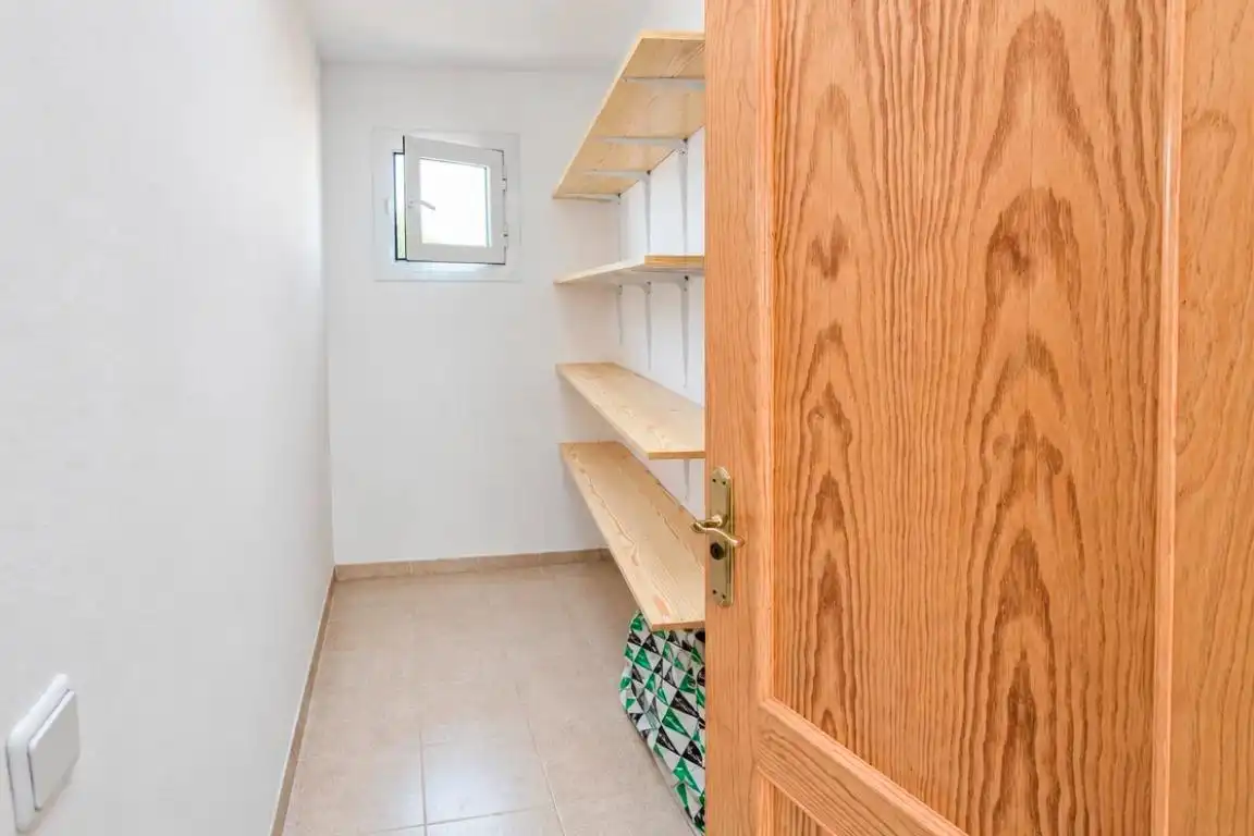 Piso en venta en El Ejido con Trastero, Amueblado y Balcón